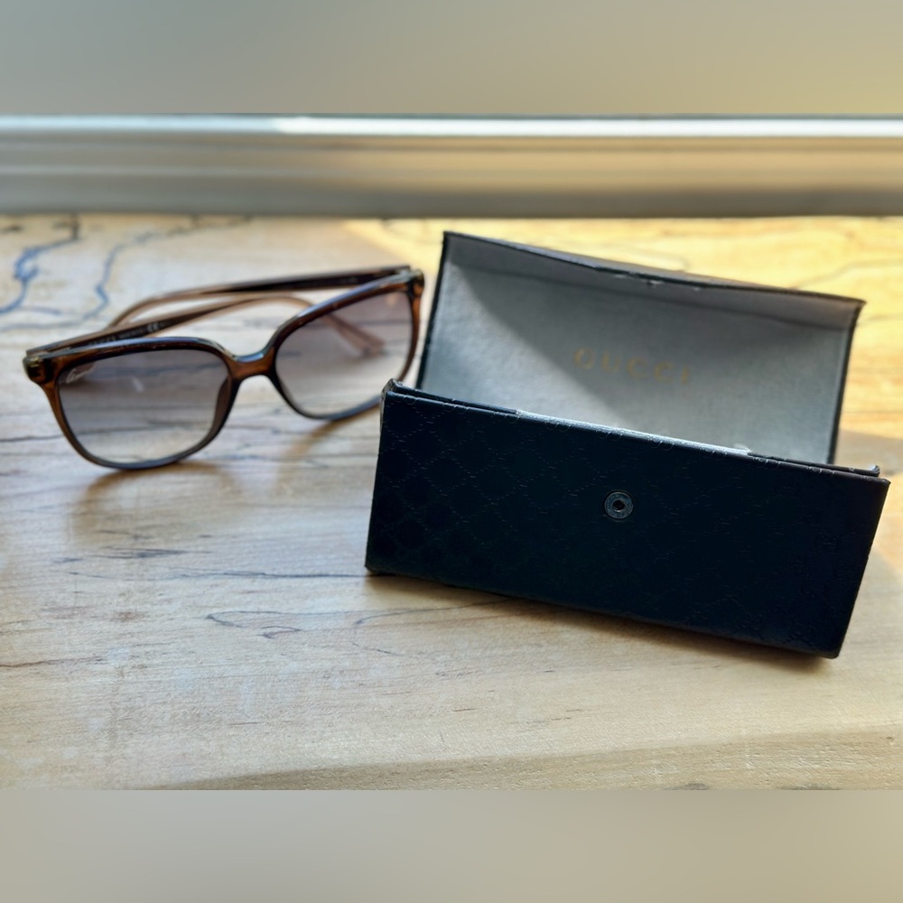 Gucci Sunglasses GG 3696 S G7OJS Authentic WITH GUCCI HARD CASE